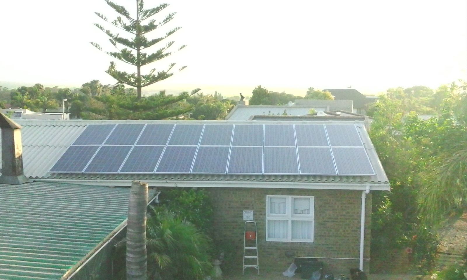 قوس تركيب الألواح الشمسية