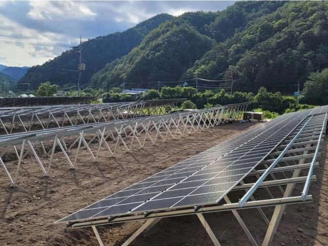 نظام التركيب الأرضي الصلب C جبل القطب الشمسي