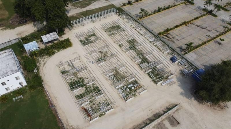 تصميم مُصمّم خصيصًا لمظلة موقف سيارات شمسية من الألومنيوم المؤكسد